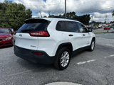 Used 2016 Jeep Cherokee Sport image 6