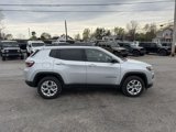 New 2025 Jeep Compass Latitude image 5
