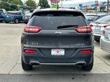 Used 2017 Jeep Cherokee Limited image 6
