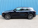 Used 2021 Porsche Cayenne S image 2