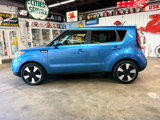 Used 2019 Kia Soul + image 2
