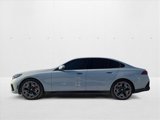 Used 2024 BMW i5 eDrive40i w/ M Sport Package image 2