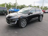 Used 2020 Ford Escape Titanium image 4