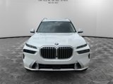 Used 2024 BMW X7 xDrive40i image 2