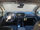 Used 2025 Nissan Frontier SV image 2
