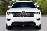 Used 2019 Jeep Grand Cherokee Altitude image 3