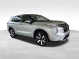 New 2025 Mitsubishi Outlander SE image 2