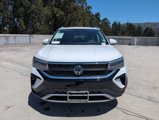 Used 2024 Volkswagen Taos SE image 2
