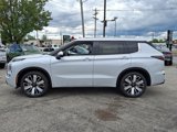 New 2025 Mitsubishi Outlander SEL image 4