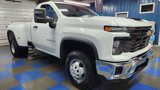 Used 2025 Chevrolet Silverado 3500 W/T image 2