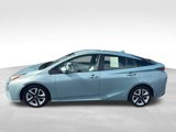 Used 2017 Toyota Prius Three Touring image 2