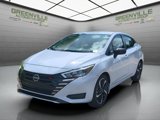 Used 2024 Nissan Versa SR w/ Trunk Package image 2