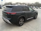 New 2025 Nissan Pathfinder Platinum w/ Cargo Package image 5