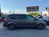 Used 2017 Dodge Grand Caravan GT image 3