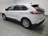 Used 2023 Ford Edge SEL image 3