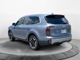 Used 2024 Kia Telluride EX image 3