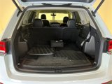 Certified 2022 Volkswagen Atlas SE image 5