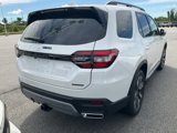 New 2025 Honda Pilot Touring image 6
