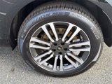 New 2025 Land Rover Range Rover SE image 3
