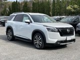 New 2025 Nissan Pathfinder Platinum w/ Lighting Package (N93) image 2