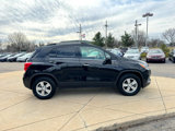 Used 2019 Chevrolet Trax LT w/ LT Convenience Package image 4