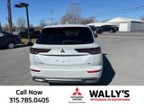 New 2025 Mitsubishi Outlander SE image 4