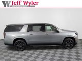 New 2025 Chevrolet Suburban Premier image 2