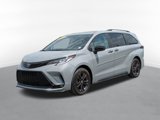 Used 2025 Toyota Sienna XSE image 5