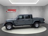 Used 2023 Jeep Gladiator Sport image 4