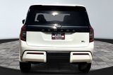 New 2025 Nissan Armada SL w/ Captain's Chari Seat Package image 4
