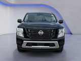 Used 2024 Nissan Titan SV image 3