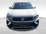 Used 2024 Volkswagen Taos SE image 2