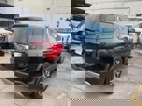 Used 2023 GMC Acadia SLE image 4