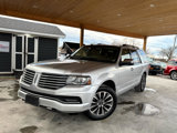 Used 2017 Lincoln Navigator Select image 2