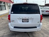 Used 2019 Dodge Grand Caravan SXT image 6