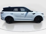 Used 2025 Land Rover Range Rover Sport Dynamic SE image 4