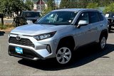 Used 2022 Toyota RAV4 LE image 3