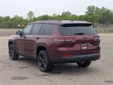 New 2025 Jeep Grand Cherokee L Limited w/ Black Appearance Package image 5