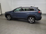Used 2020 Jeep Cherokee Limited image 3