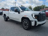 New 2025 GMC Sierra 2500 Denali Ultimate image 3