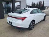 Used 2022 Hyundai Elantra SEL w/ Convenience + Premium Package image 3