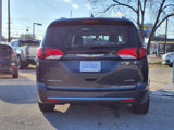 Used 2020 Chrysler Pacifica Limited image 3
