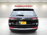 Used 2024 Jeep Grand Cherokee Limited image 3