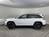 Used 2024 Jeep Grand Cherokee Limited w/ Black Appearance Package image 3