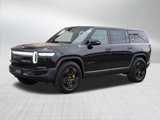 Used 2025 Rivian R1S Premium image 3