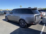 Used 2025 Land Rover Range Rover SE image 5