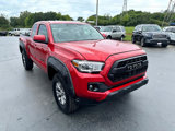 Used 2017 Toyota Tacoma SR5 w/ SR5 Appearance Package (SM) image 6