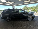 Used 2025 Toyota Sienna Platinum image 4