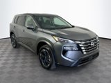 Used 2025 Nissan Rogue SV image 4