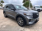 Used 2025 Ford Explorer ST-Line image 3